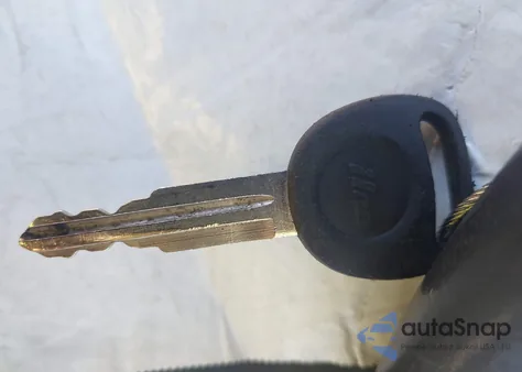 2008 Saturn Vue 4-Cyl Xe z USA, uszkodzony, nr VIN 3GSCL33P18S656537